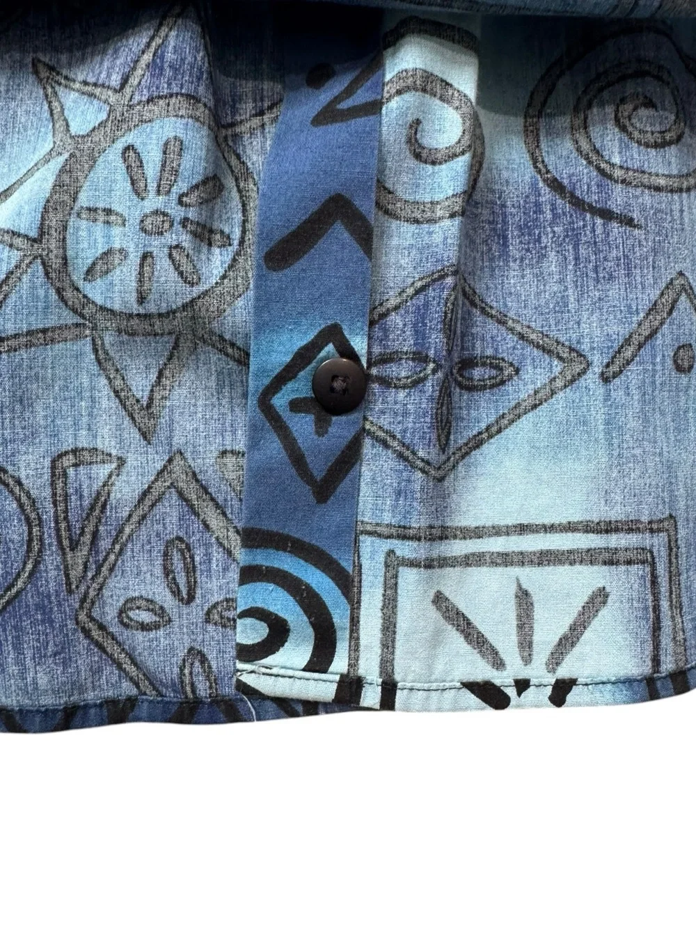 Vintage Banana Republic Safari & Travel Clothing Hawaiian Camp Shirt Tribal M